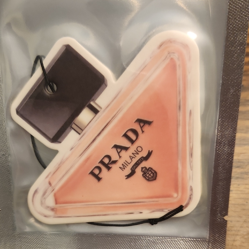 PRADA PARADOXE SCENTED AIR FRESHENER